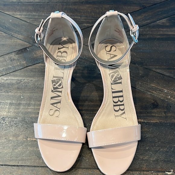 🔥 5 for $25 | SAM & LIBBY | Nude Women’s Heals | Size 8 - Picture 5 of 6